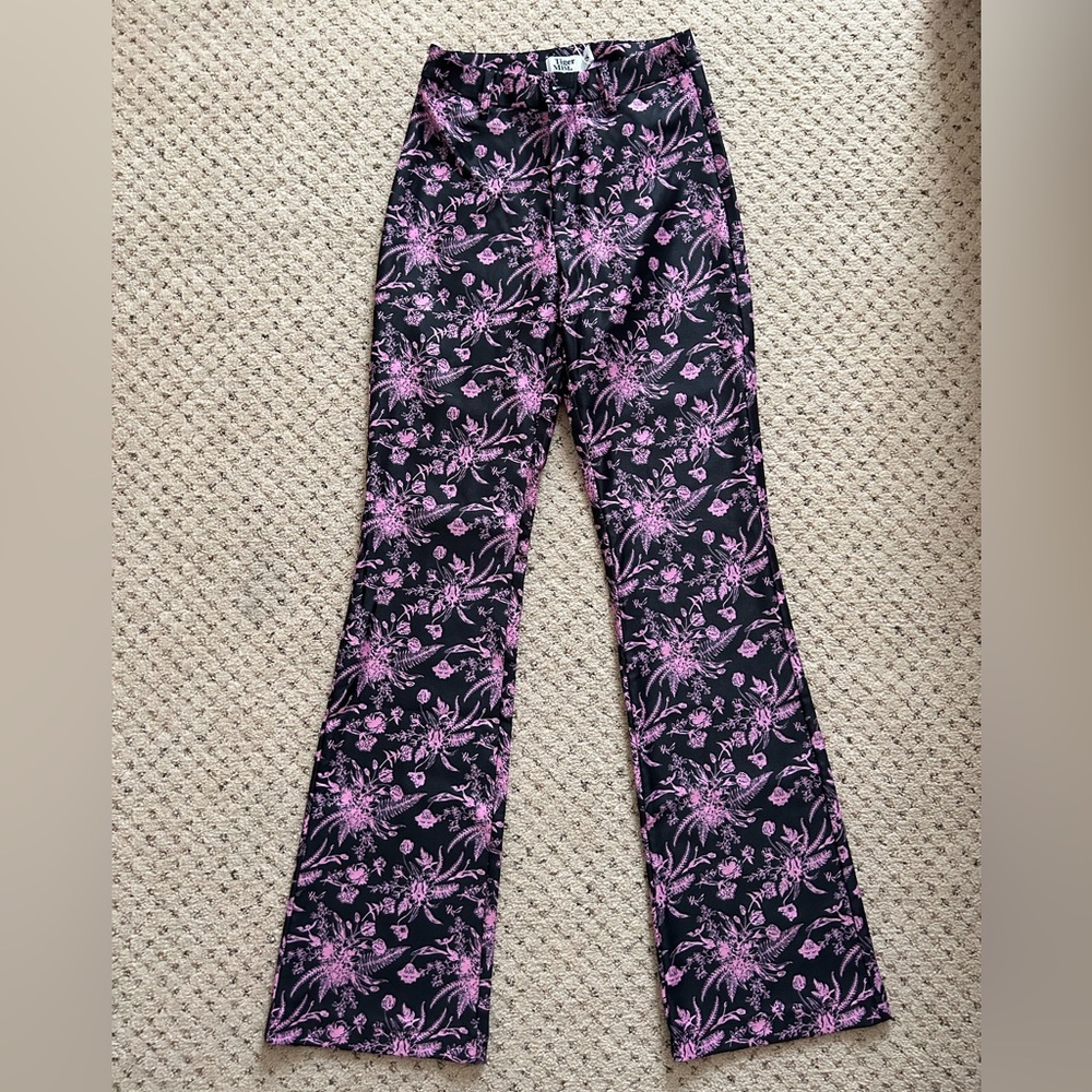 Tiger Mist Camil Pants NWT size xs
